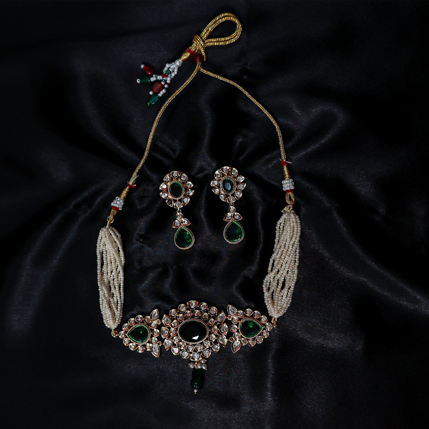 The Emerald Oval Polki Choker Set