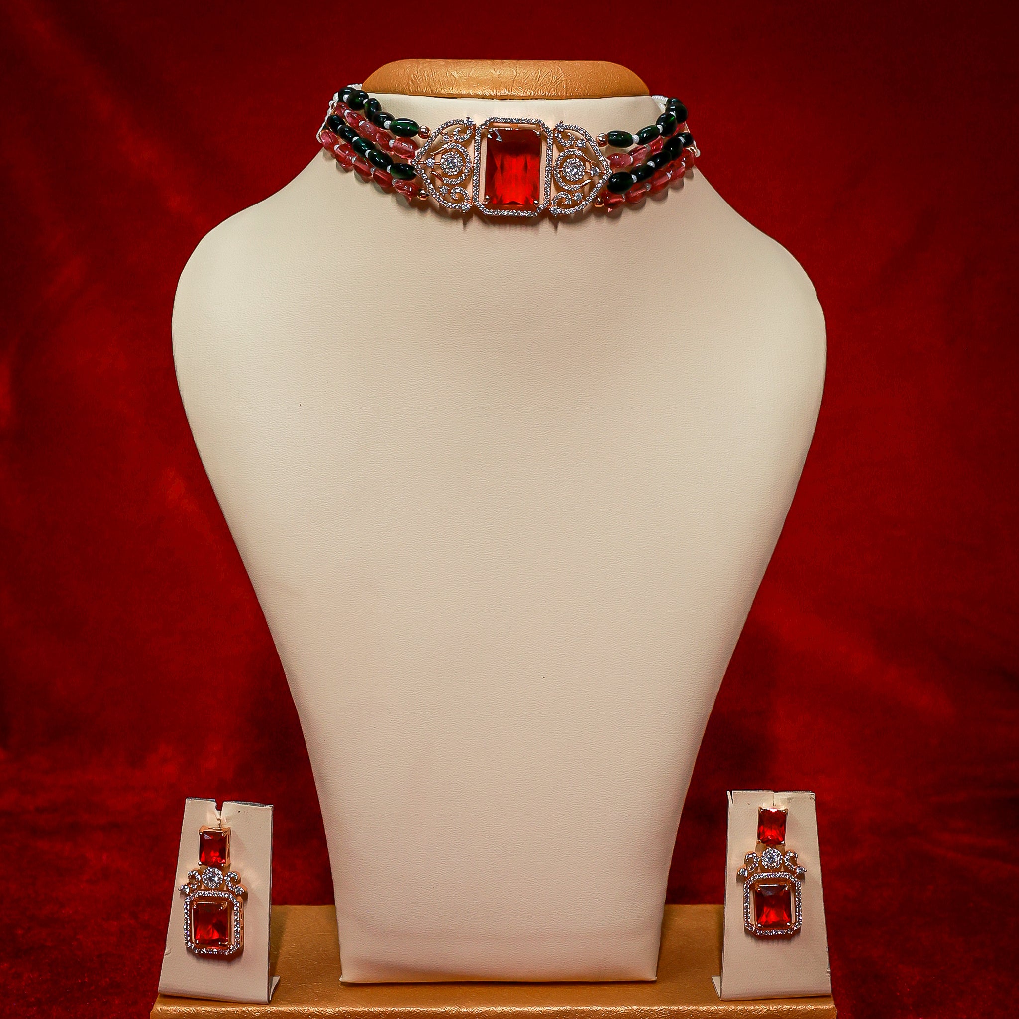 The Royal Dual-Tone Choker Set