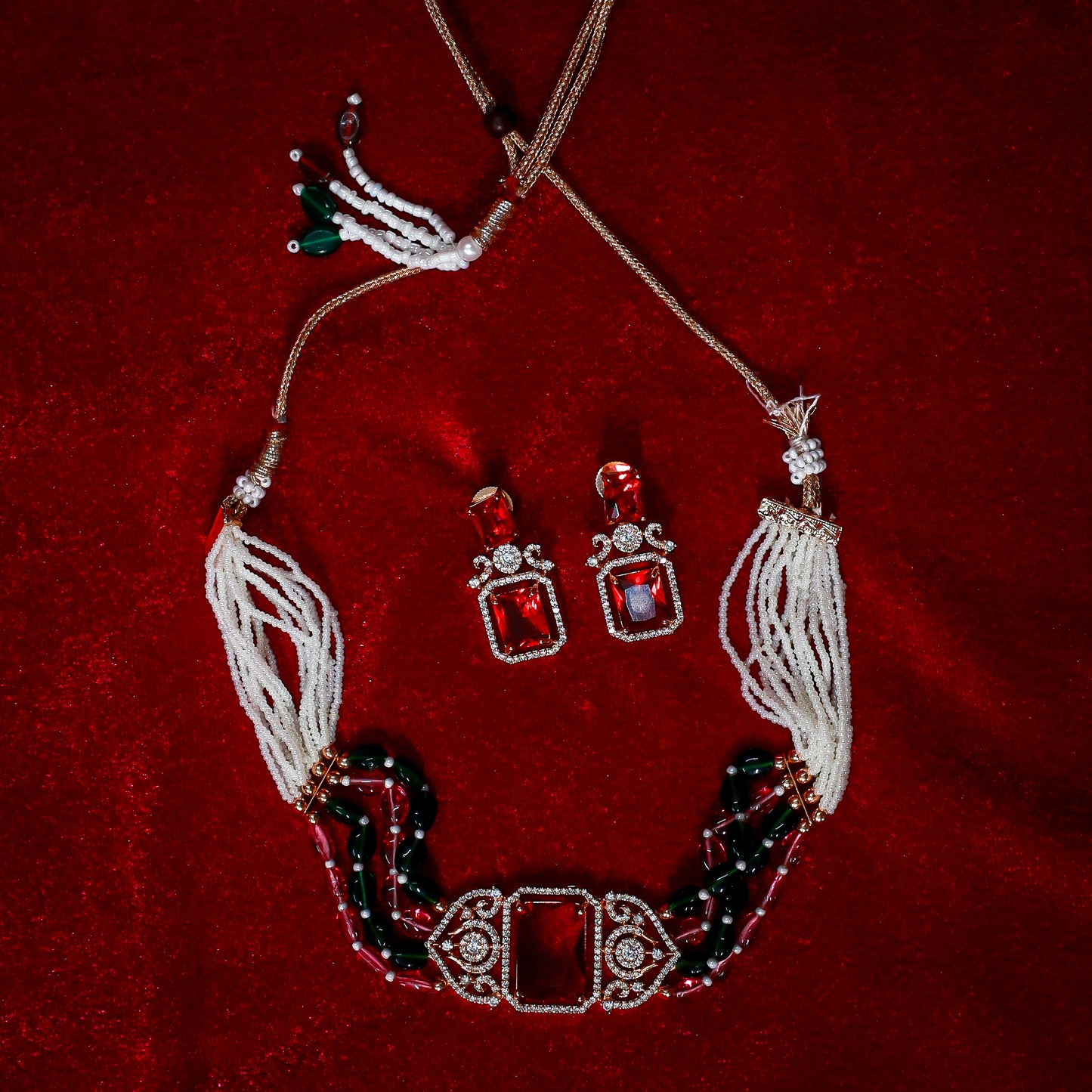 The Royal Dual-Tone Choker Set