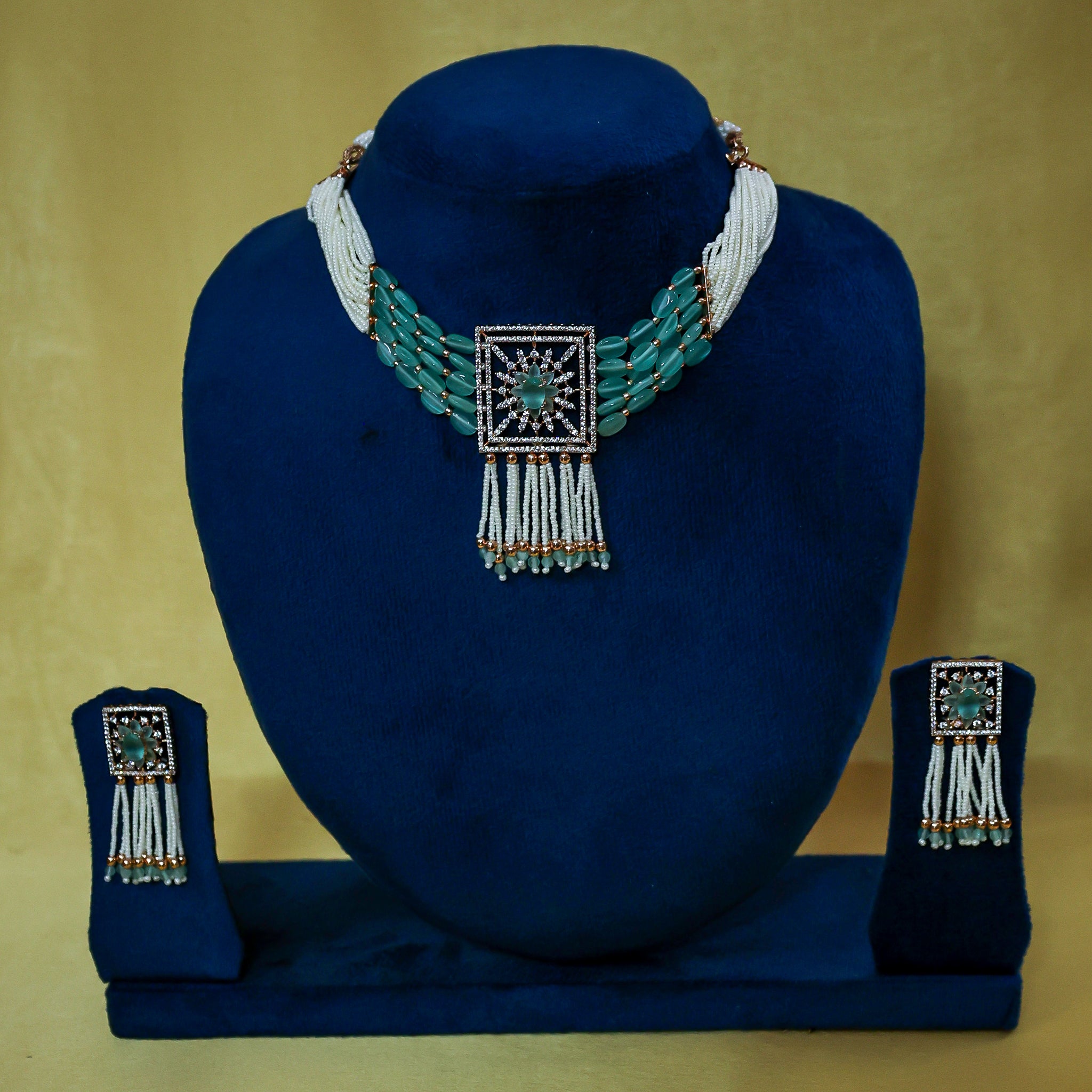 Mint/Teal Quartz-Tone Beaded Choker Necklace Set