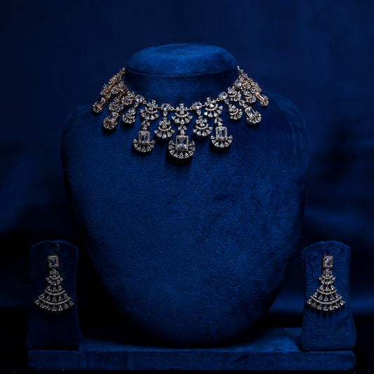 The Emerald Cut Rose Gold Bridal Maang Tikka Set