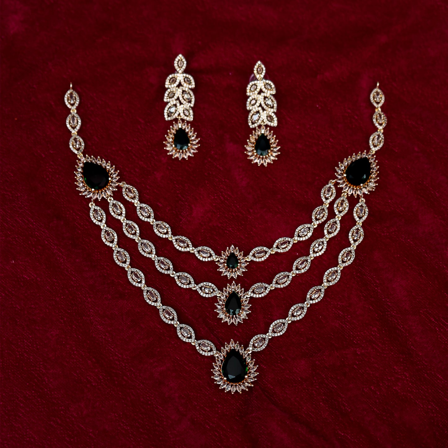 The Dark Green Starburst Regal Statement Set