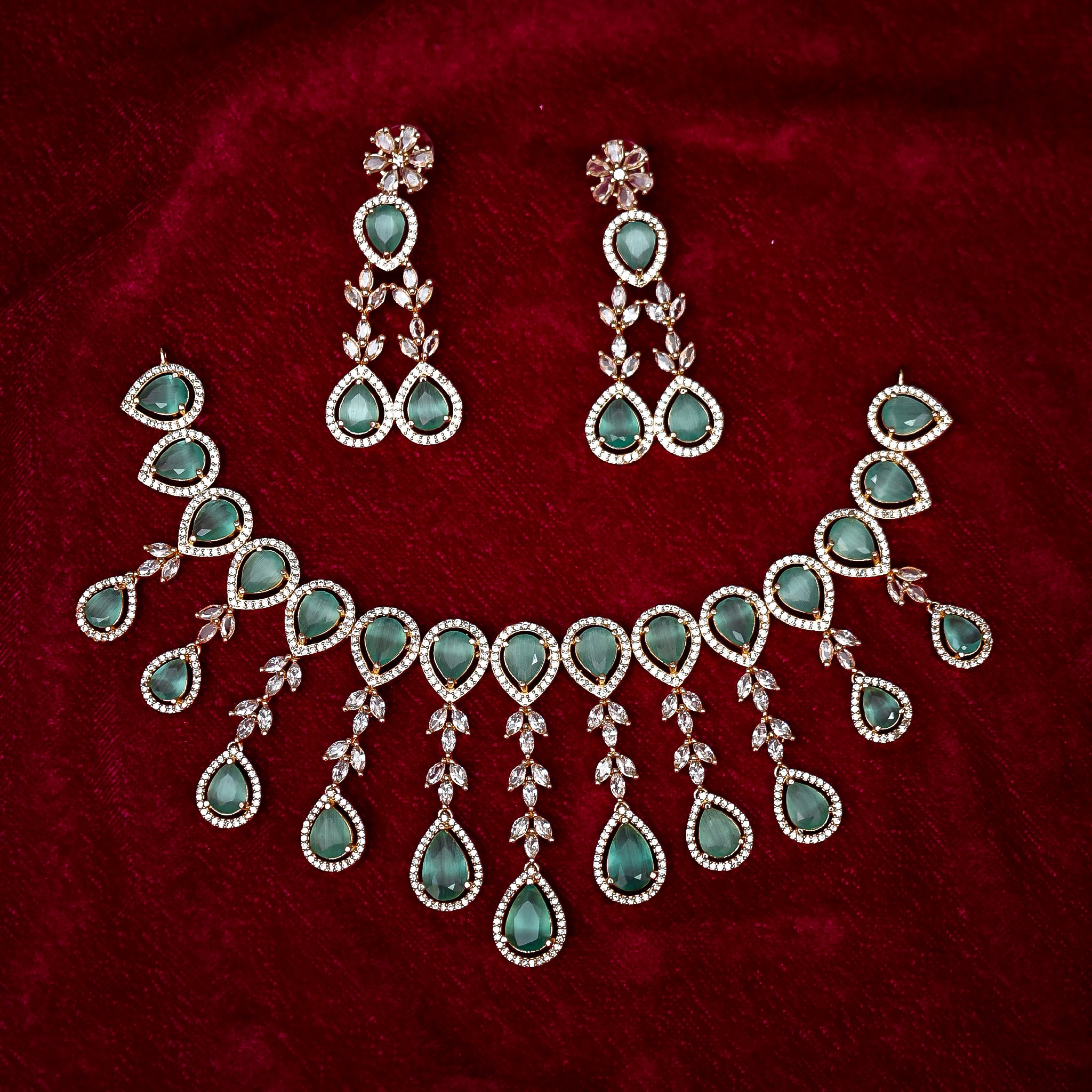 Mint Teal Quartz Teardrop Festoon Necklace Set